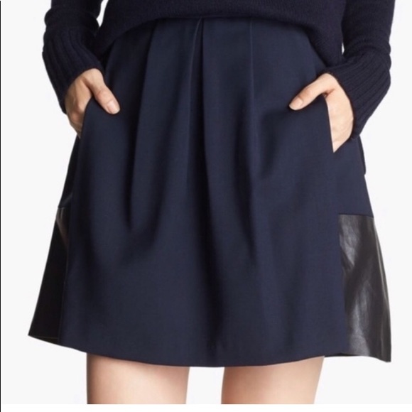 Vince Black Wool and Leather Skirt Sz. 0 - Picture 1 of 6